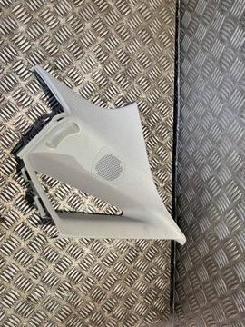 Audi a1 обшивка стойка 8x4867287 фото №1