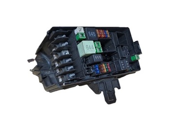 Vw passat b8 arteon корпус коробка запобіжників 5q0907361b фото №1