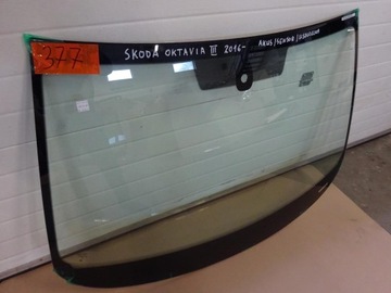 Стекло лобовое перед skoda octavia iii akustik датчик новая agc 2016- фото №1