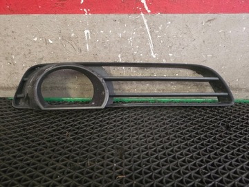 Решітка бампера заглушка ліва audi q7 3.0 tdi 4l0807675 фото №1