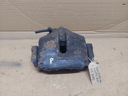 Супорт гальмівний праві перед audi a3 8p 2.0 fsi фото №1