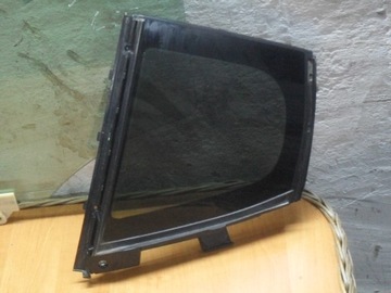 Kia stinger стекло левая зад задняя малый фото №1