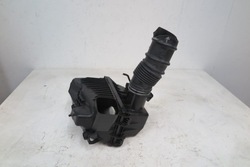 Корпус фильтра воздуха toyota rav4 v 2.5 hyb 17812-37040 фото №1