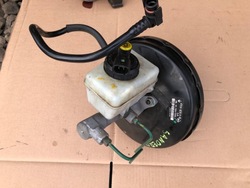 Підсилювач гальмівні dacia sandero i 08-12 1.5 dci 472109239r-b фото №1