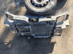 Pas переднє панель кріплення фар підсилювач vw volkswagen polo 6n2 bud 02r 1.4 mpi фото №1