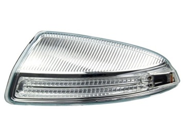 Поворотник зеркало левый mercedes класс c w204 фото №1