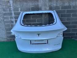 Tesla y 20- кришка багажника org eu фото №1