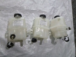 Бачок расширительный toyota c-hr 1.8 гибрид фото №1