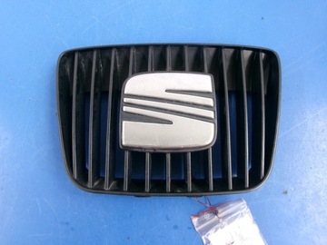 Seat ibiza 6k рестайлинг эмблема значок решётка решётка радиатора 6k0853654d фото №1