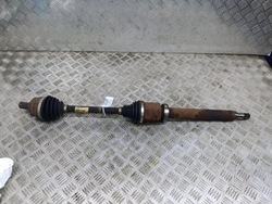 Volvo v40 ii 1.6d полуось правая перед 31280678 фото №1