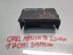 Клема плюсова кришка meriva b 1.7 cdti 13354391 фото №1