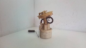 Насос топлива renault megane 1,6 b 7700431718 фото №1