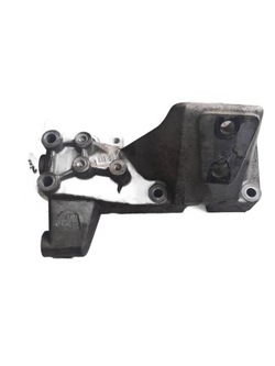 Лапи кронштейн двигуна iveco daily 3.0 фото №1