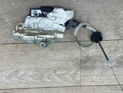 Замок доводчик двері перед audi q7 4m 4m1837015f фото №1