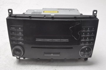 Mercedes w203 радио cd a2038700589 фото №1