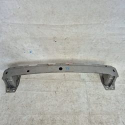 Range rover evoque i 1 11-18 балка бампера перед передняя фото №1