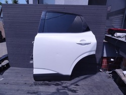 Nissan qashqai j12 2022 дверь задние левая комплектные оригинал фото №1