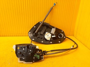 Audi q7 4m замок двері зад лівий доводчик 4m0839015j фото №1