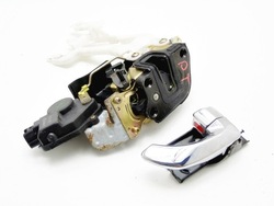 Замок ручка двері праві зад 2 pin santa fe i 2.0 фото №1