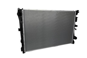 Радиаторов mercedes-benz glc 2016 - фото №1