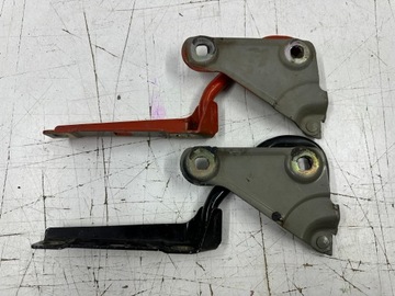 Петля капота лівий citroen c3 aircross оригінал 13480653 фото №1