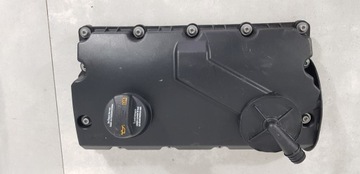 Vw golf v caddy кришка клапанів 038103469ag фото №1