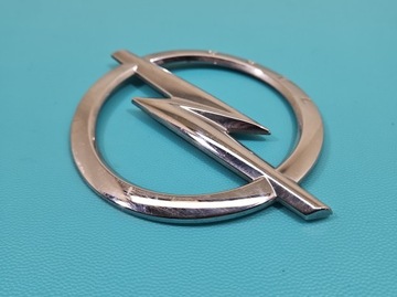 Opel insignia b знак емблема логотип кришки задньої багажника 39068586 фото №1