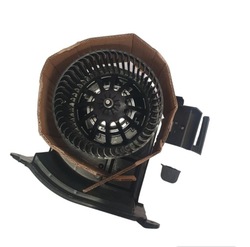 Вентилятор повітродувка valeo 7701051271 фото №1