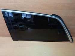 Скло кузовна ліва задня mercedes gl x166 14- фото №1