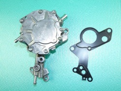 Насос вакуум топлива 1,4tdi 1,9tdi 2,0tdi bosch 038145209 фото №1