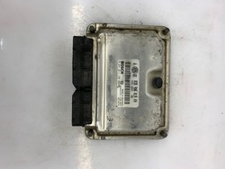 Комп'ютер двигуна vag 038906019kh 0281011195 фото №1
