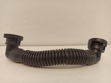 Skoda superb 3 шланг вентиляційний, відвідний 05l103493a фото №1