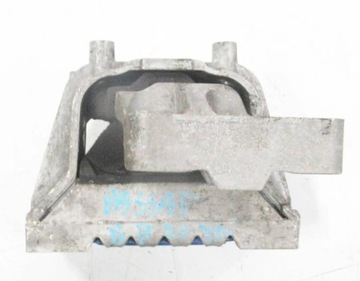 Vw passat b7 2.0 tdi лапи двигателя 1k0199262c фото №1