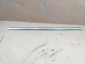 Ford fiesta mk7 5d планка накладка двері хром лівий зад фото №1