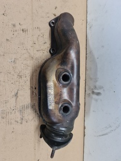 Коллектор выпускной audi a8 d2 4.2 077253033t фото №1