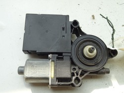 Моторчик стёкла правые перед vw passat 3c0959792c 3aa959702a фото №1