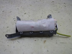 Подушка air bag колінна toyota rav 4 iv 2.0 d4d h8h842100153 фото №1