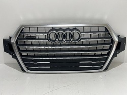 Решітка радіатора решітка audi q7 4m0 фото №1