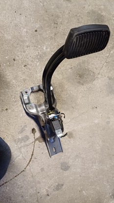 Hyundai tucson iii педаль гальма автомат фото №1