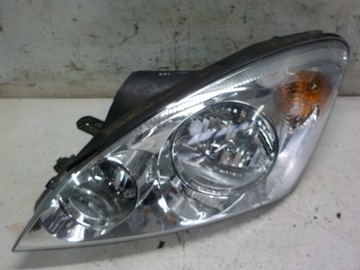 Kia ceed лампа левый перед фото №1