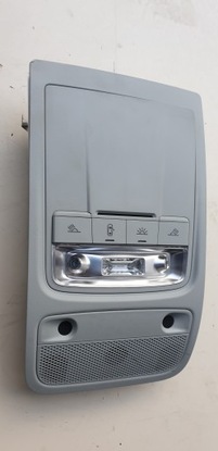 Лампа интерьера audi a1 8x 2009- 8x0947135aj фото №1