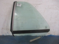 Fiat punto i cabrio cc скло кузовна зад ліва фото №1