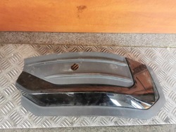 Решітка бампера правий зад audi q5 оригінальний номер 80f807320 фото №1