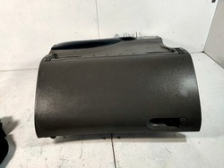 Бардачок пасажира audi a4 b6 сірий swing фото №1