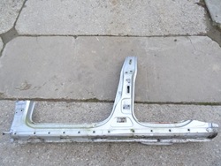 Поріг лівий vw passat cc 08-16r., la7w фото №1