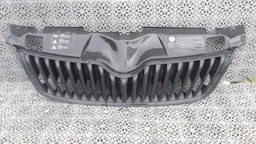 Решітка радіатора решітка skoda fabia 5j фото №1
