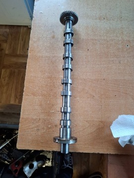 Вал розподільний вал випускний trafic iii 1.6 dci 130015174r фото №1