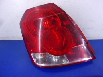 Chevrolet aveo t200 хетчбек лампа зад ліва фото №1