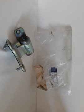 Mercedes-benz оригинальный номер a2047301237 фото №1