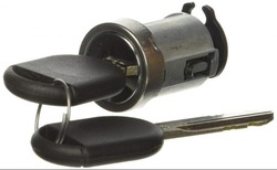 Вкладка замок зажигания ford explorer 2002-2010 фото №1